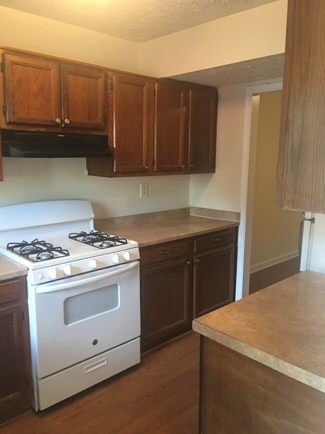 Photo - 2184 Wellington Cir Townhome