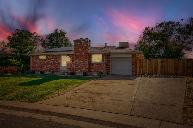 Twilight Front - 8063 Wyandot St