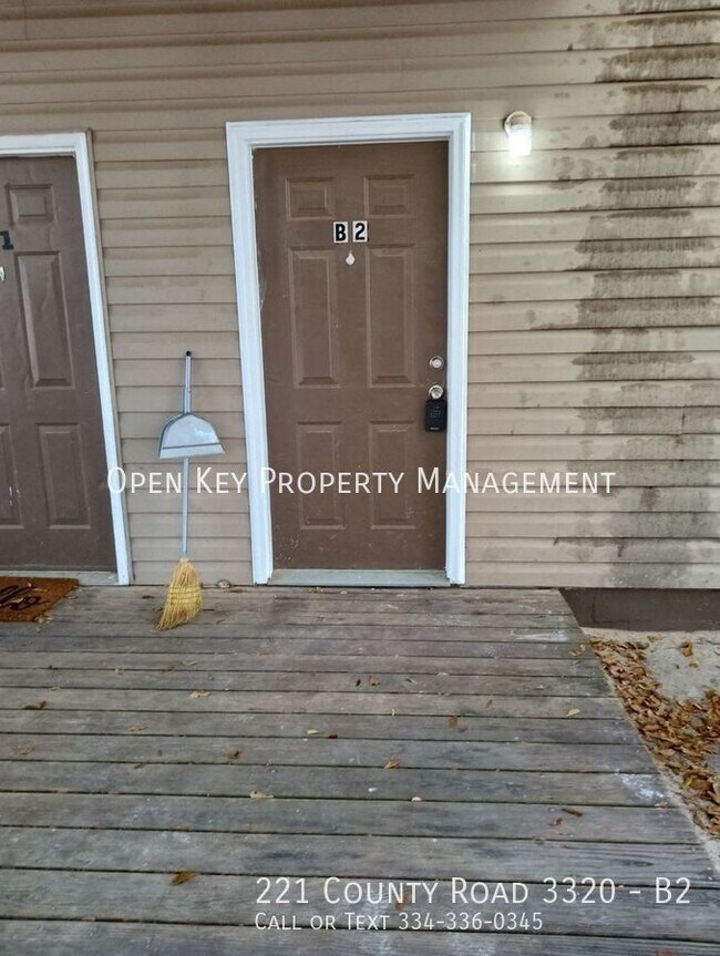 Building Photo - 221 County Rd 3320