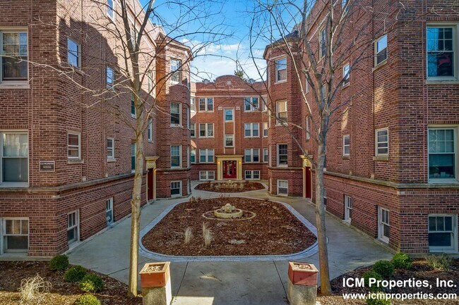 Building Photo - 3821 N Lawndale Ave