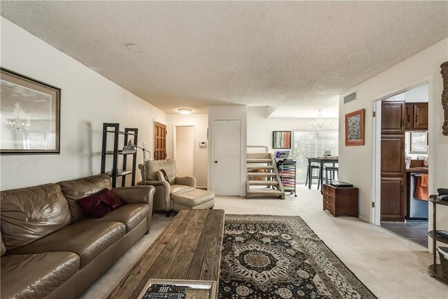 Building Photo - 2503 Tierra Dr