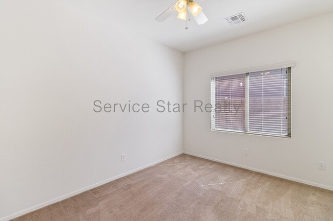 Building Photo - 3439 S 185th Dr