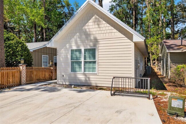 Foto del edificio - 204 Palm St