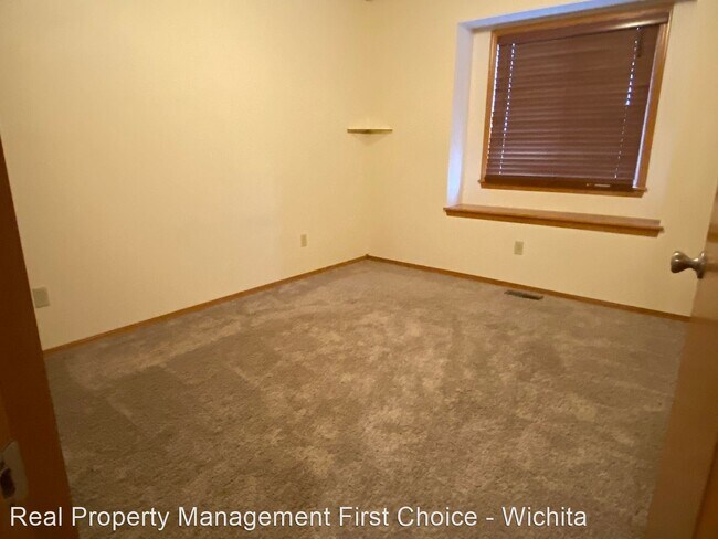 Foto del edificio - 4 br, 2.5 bath House - 4437 Westlake Ct