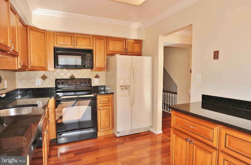 Primary Photo - 7506 Oldham Way