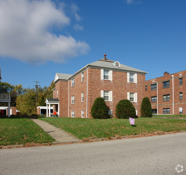 Foto del edificio - 4000-4020 Hillman Way