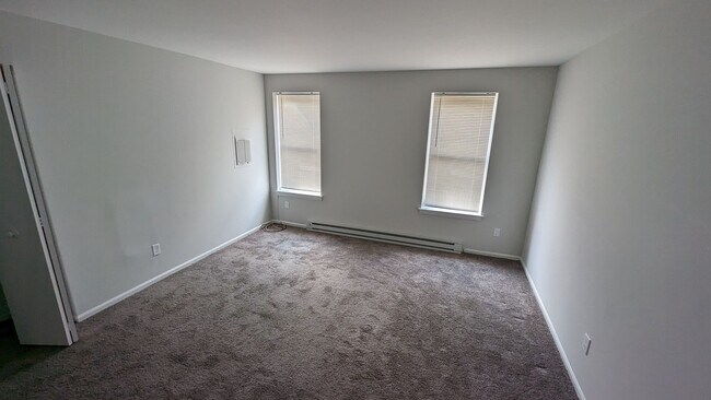 Foto del edificio - 617 W 6th St