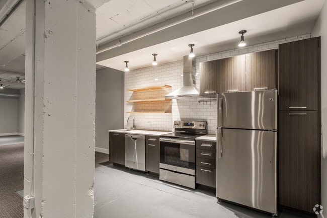 Studio 004 - Kitchen - Farnam Hill Lofts