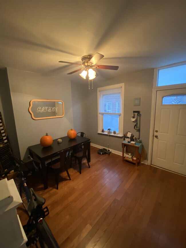 Foto del edificio - 2312 Mercer St