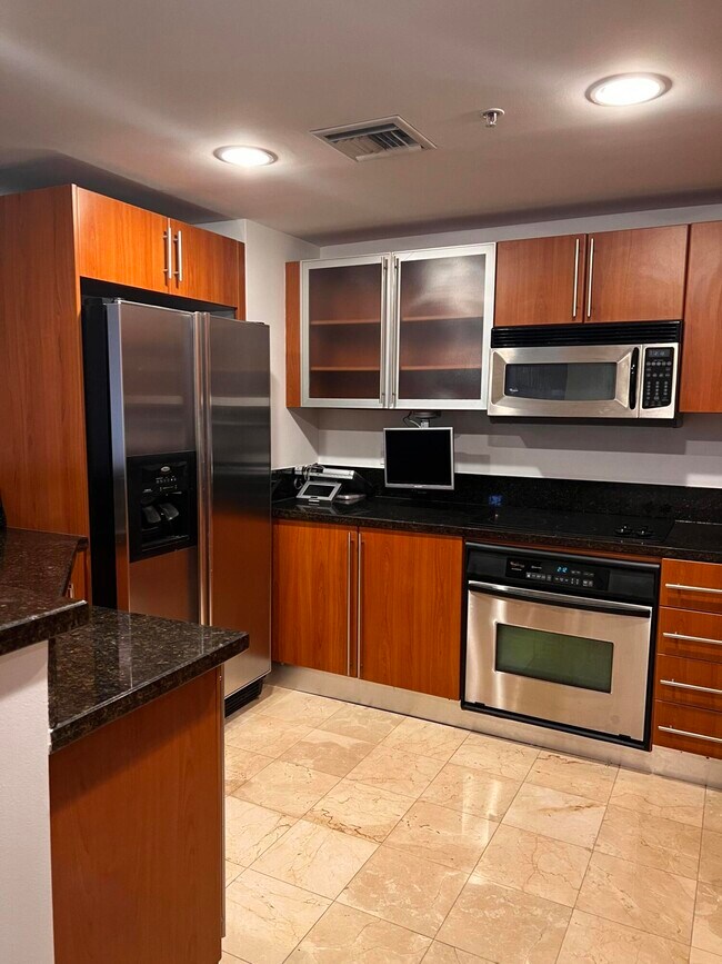 610 Clematis St Unit 833, West Palm Beach, FL 33401 Condo for Rent in