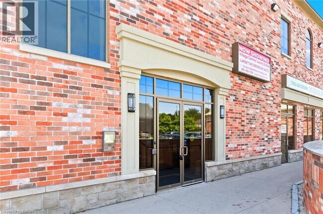Photo du bâtiment - 2668 Binbrook Rd