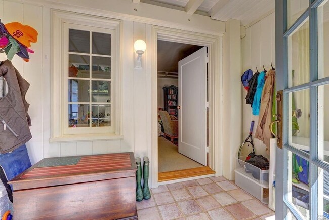 Building Photo - 57 Presidio Ave
