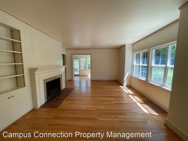 Building Photo - 4 br, 2 bath House - 1257 E. 19th Ave