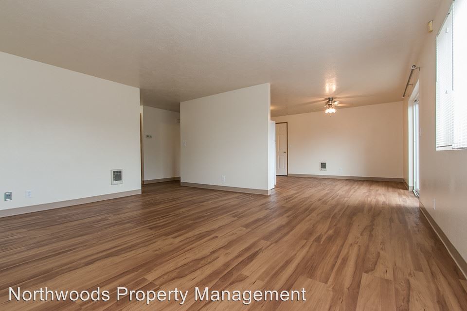 Primary Photo - 3 br, 1 bath House - 2122 Amirante St