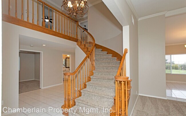 Building Photo - 4 br, 3 bath House - 6433 La Garza Court