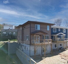Building Photo - 49 Hazzard St