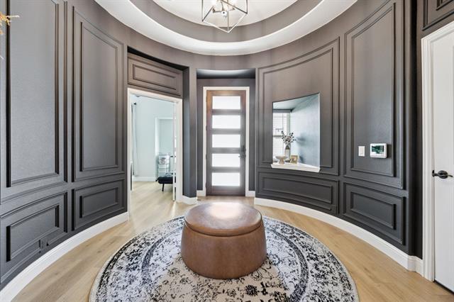 Foto del edificio - 3121 Deer Lk Ln