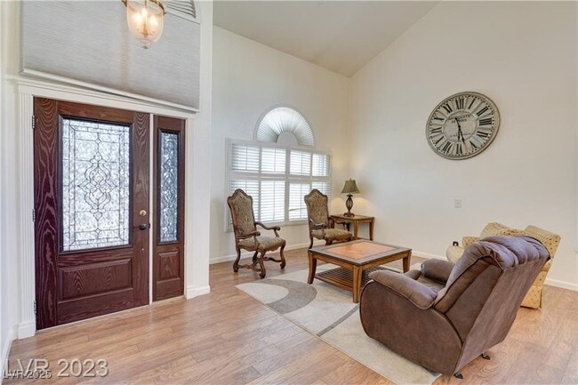 Building Photo - 8958 Sierra Palms Way