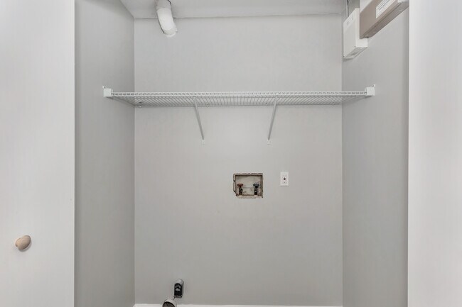 Foto del edificio - 3909 Fair Oak Ln SW