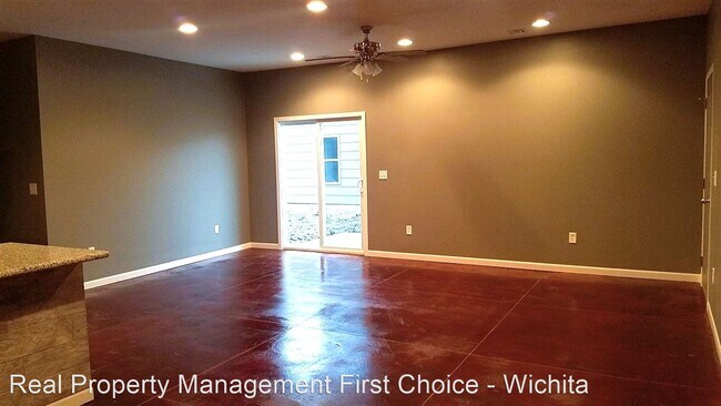 Building Photo - 3 br, 2 bath House - 5291 N Cypress Cir