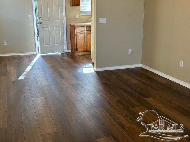 Foto del edificio - 8931 Forest Oak Dr