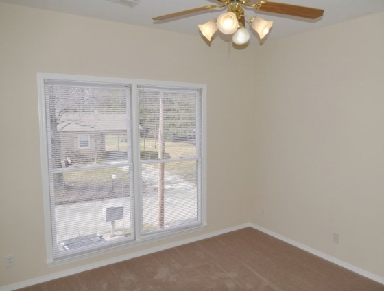 Building Photo - 1005 Walton Ln