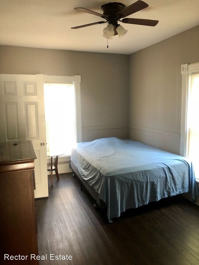 Building Photo - 4 br, 2 bath House - 812 W. Stoughton St.