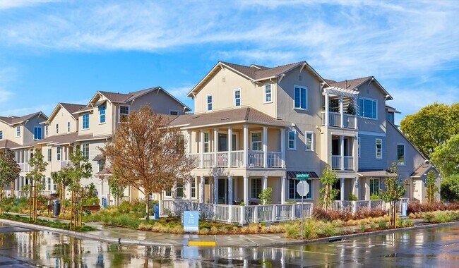 Building Photo - COMING SOON $3,690 - NEW 3 BEDROOM MODEL H...