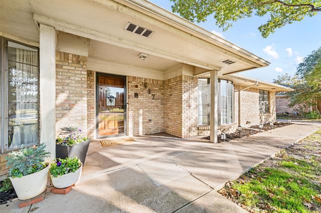 Foto del edificio - 507 Crestview Dr