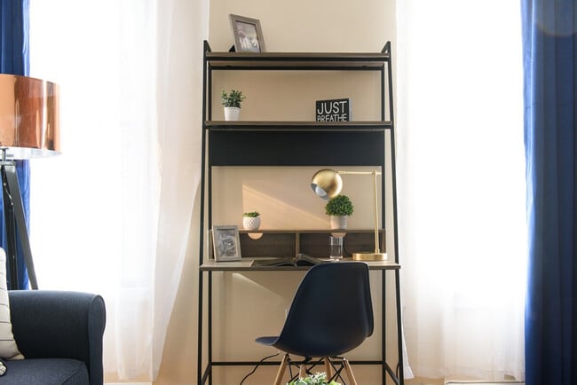 Foto del edificio - 428-430 West 47th Street-SI ID1021946P