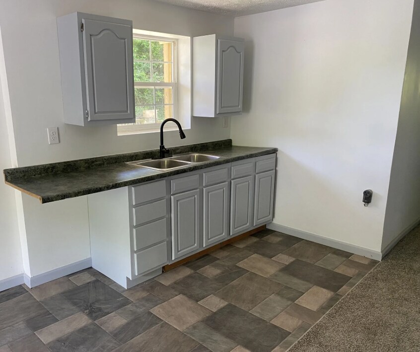 Foto principal - 3302 Springhaven St