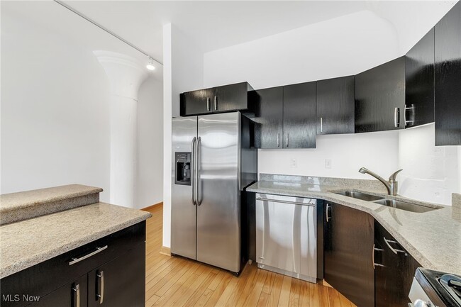 Foto del edificio - 2077 E 4th St