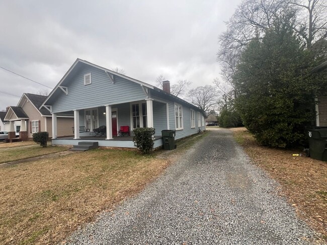 Photo - 1606 3rd Avenue House