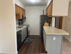 Building Photo - 2536 Eagles Cir