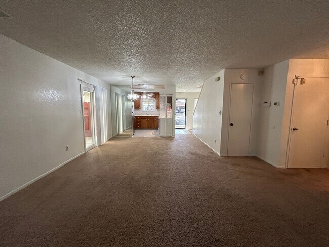 Building Photo - 829 Pennington Pl