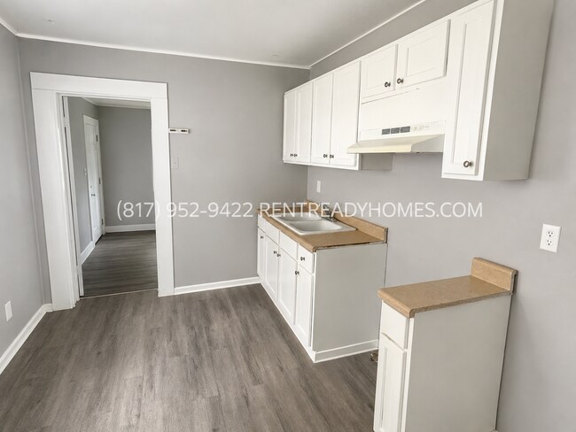 Foto del edificio - 1381 Creel Ct