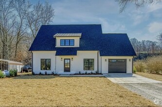 Building Photo - 617 Co Rd 414