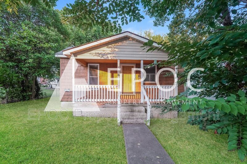 Primary Photo - 516 Alexander St