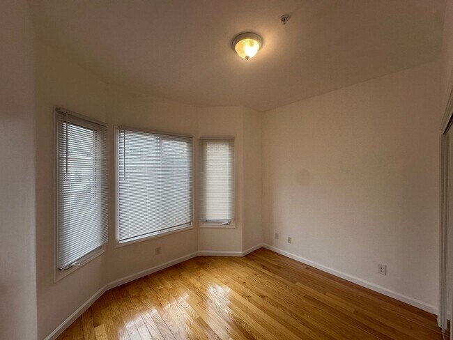 Photo - NML222 (222-12th) Apartment