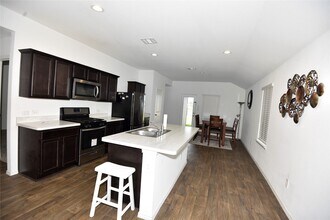 Building Photo - 16684 Lonely Pines Dr
