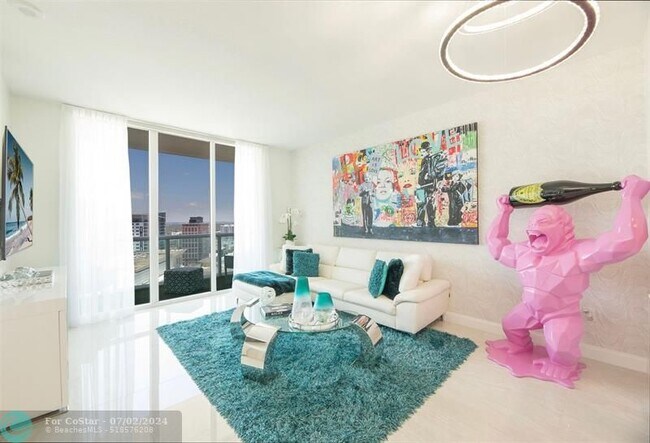 Foto del edificio - 347 N New River Dr E