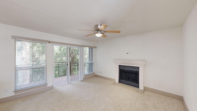 Interior Photo - Barton Creek Landing