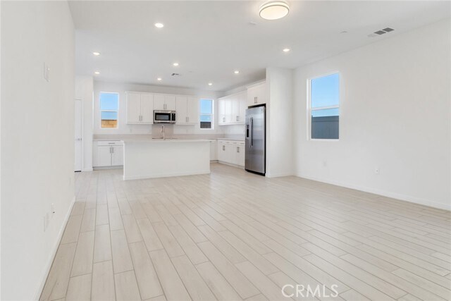 Building Photo - 10858 Pala Bells St