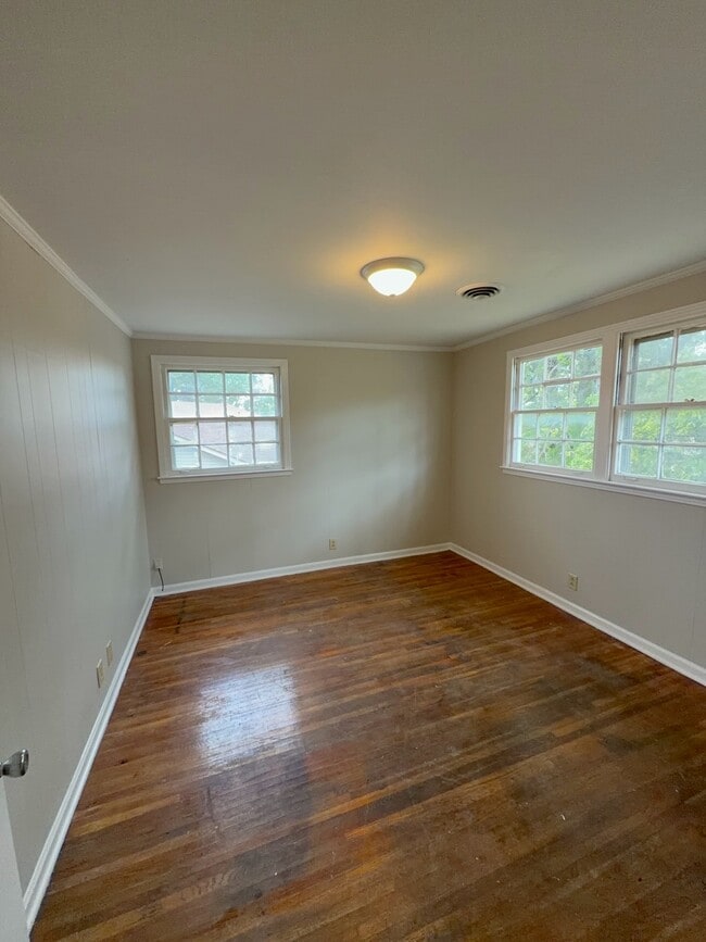 Foto del edificio - 2640 Ravine Dr
