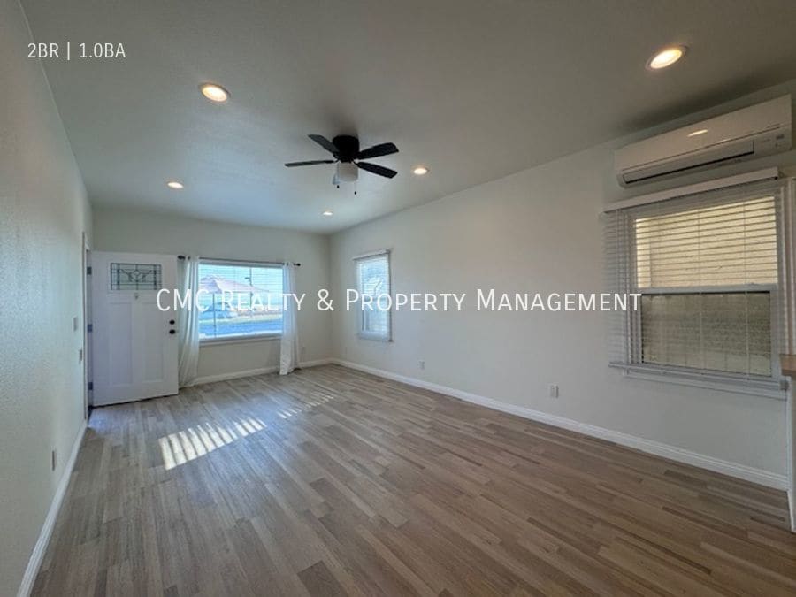 Primary Photo - Large Remodeled Ocean View Unit