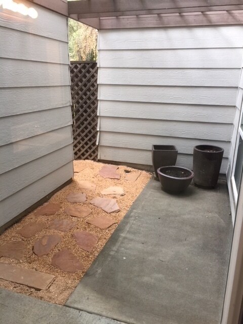 Foto del edificio - 1942 Manet Pl