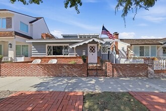 Building Photo - 2104 E Ocean Blvd