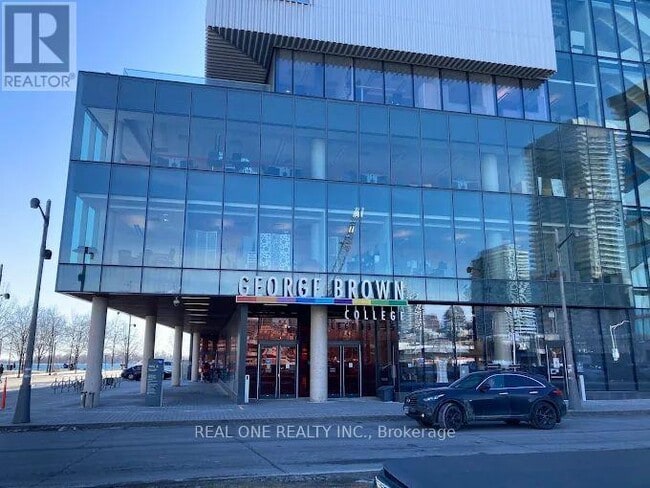 Photo du bâtiment - 180 Front St E