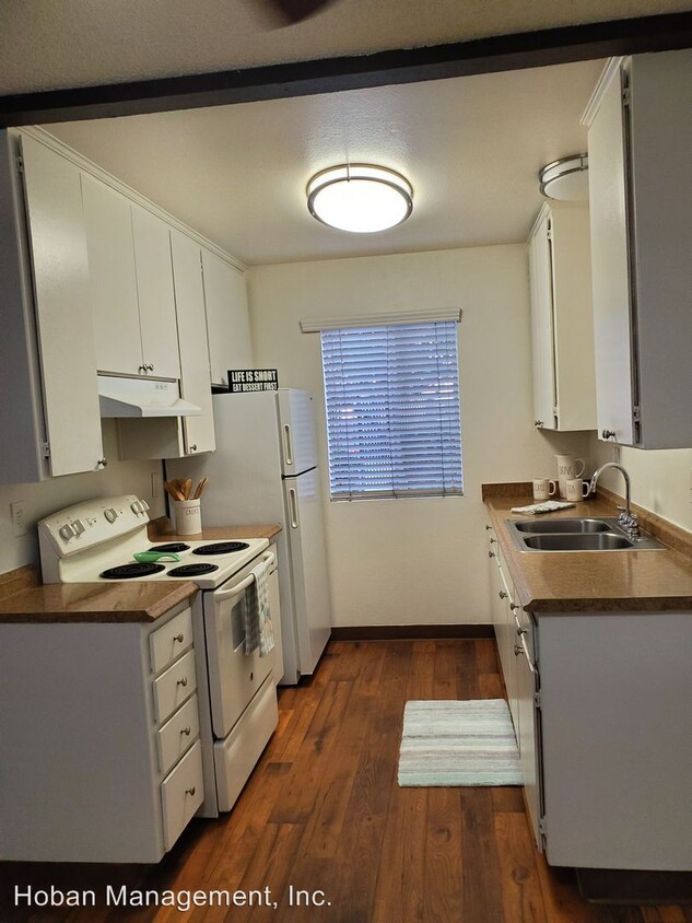 Foto principal - 523 Grape St