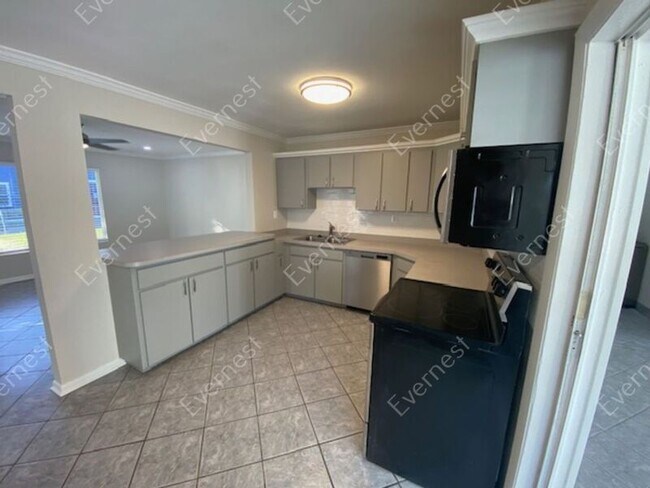 Foto del edificio - 7301 N Dartmouth Ave